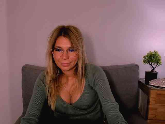 FreyaHoney
