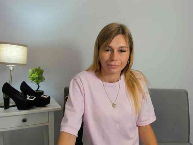 FreyaHoney