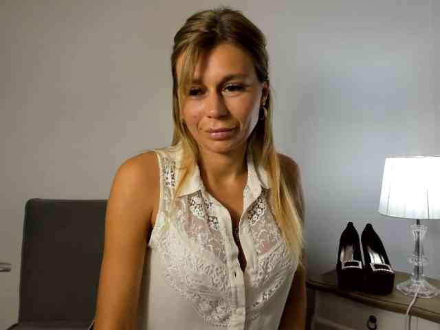 FreyaHoney