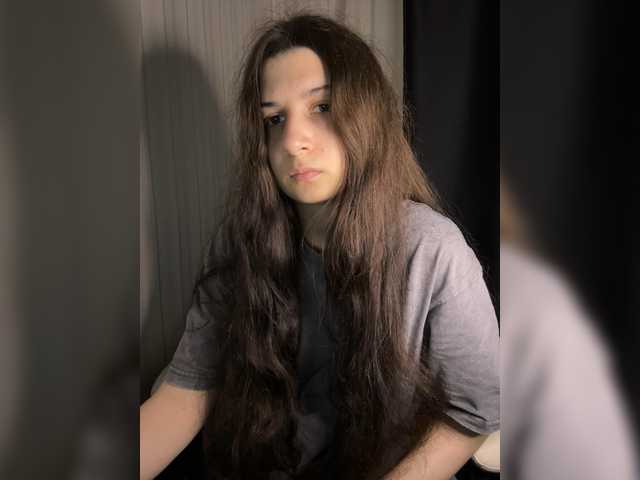 Plutonyashka live cam on BongaCams