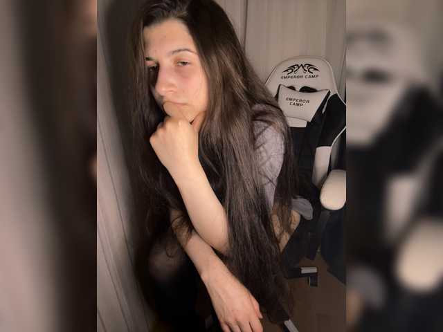 Plutonyashka live cam on BongaCams