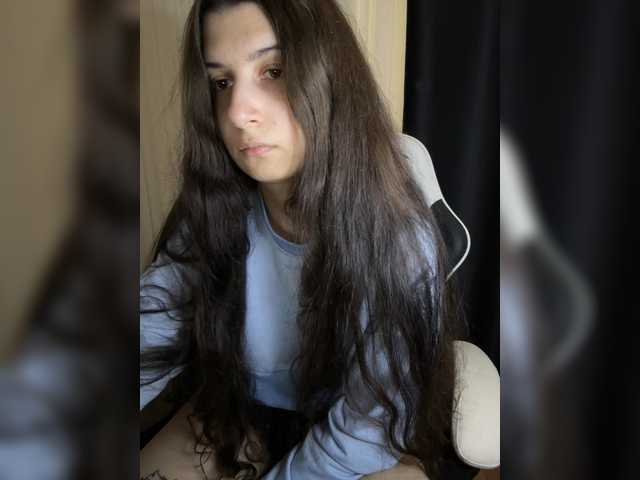 Plutonyashka live cam on BongaCams