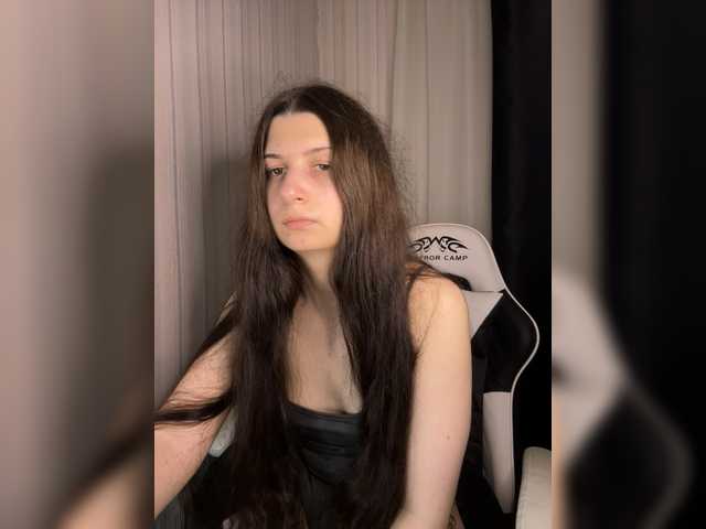 Plutonyashka live cam on BongaCams