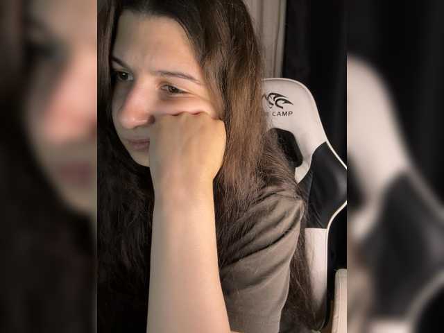 Plutonyashka live cam on BongaCams