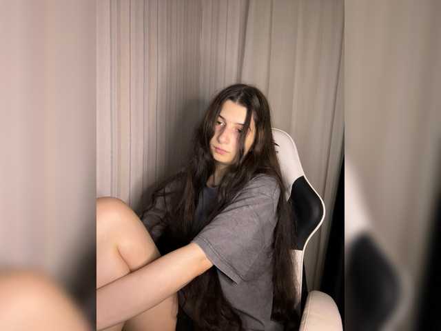 Plutonyashka live cam on BongaCams
