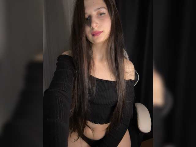 Plutonyashka live cam on BongaCams