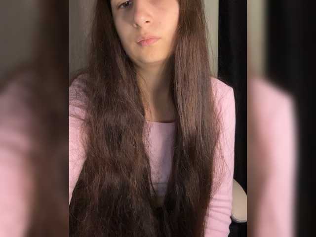 Plutonyashka live cam on BongaCams