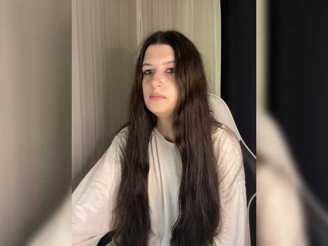 Plutonyashka live cam on BongaCams