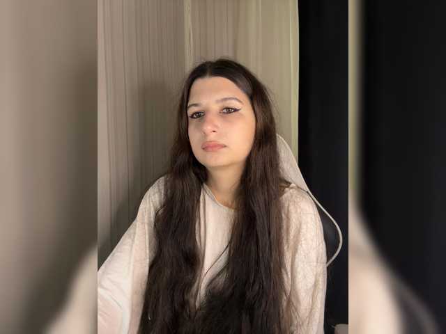 Plutonyashka live cam on BongaCams