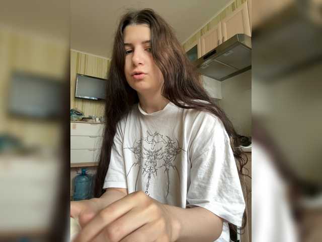 Plutonyashka live cam on BongaCams