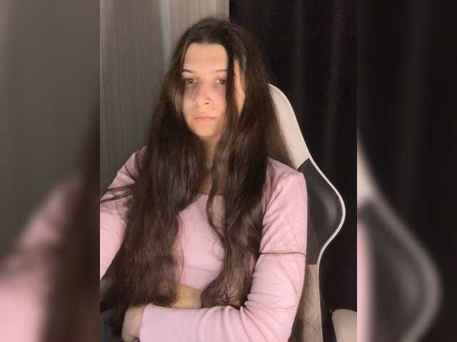 Plutonyashka live cam on BongaCams