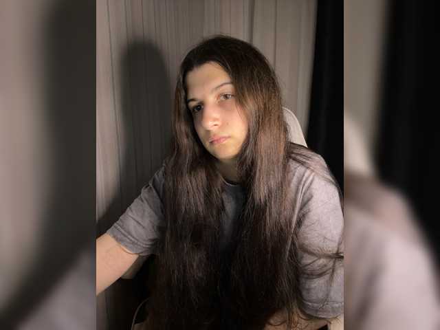 Plutonyashka live cam on BongaCams