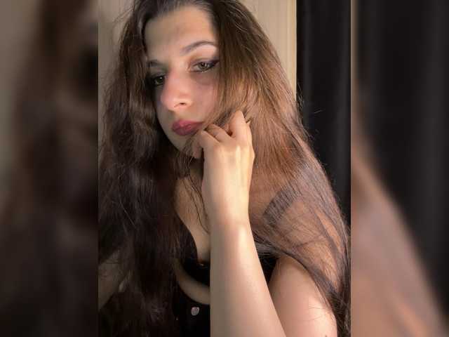 Plutonyashka live cam on BongaCams