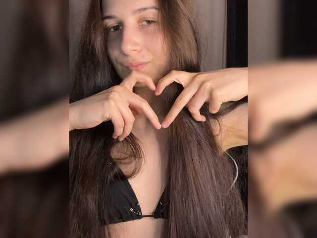 Plutonyashka live cam on BongaCams