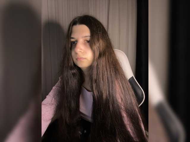 Plutonyashka live cam on BongaCams