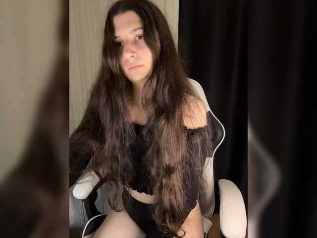 Plutonyashka live cam on BongaCams