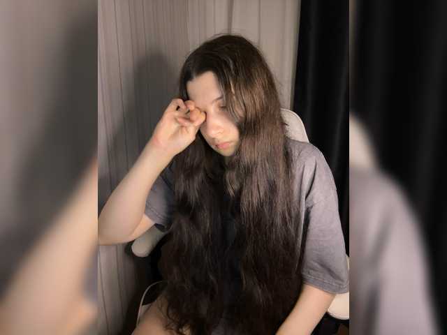 Plutonyashka live cam on BongaCams