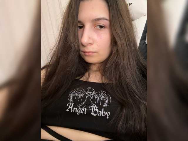 Plutonyashka live cam on BongaCams