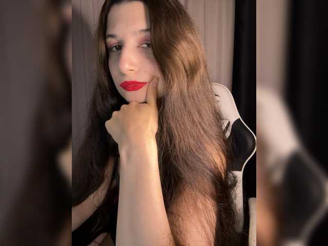 Plutonyashka live cam on BongaCams