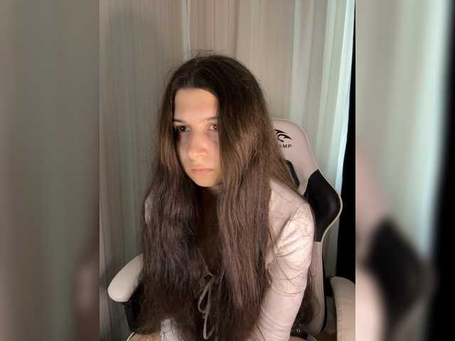 Plutonyashka live cam on BongaCams