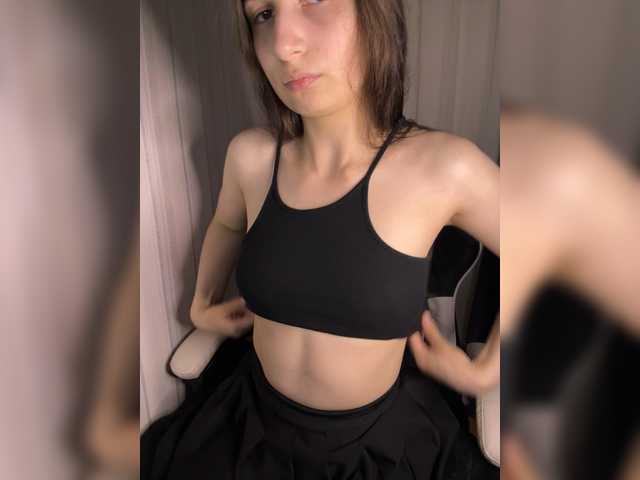 Plutonyashka live cam on BongaCams