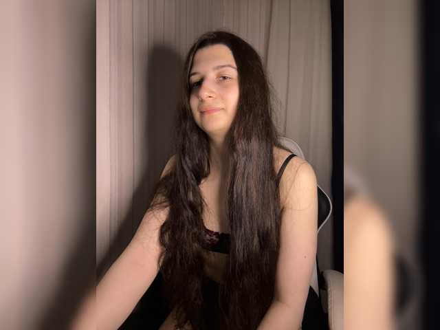 Plutonyashka live cam on BongaCams