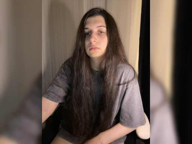 Plutonyashka live cam on BongaCams