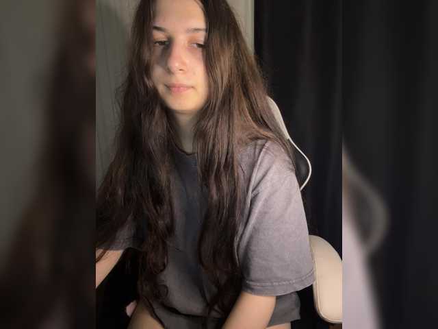 Plutonyashka live cam on BongaCams