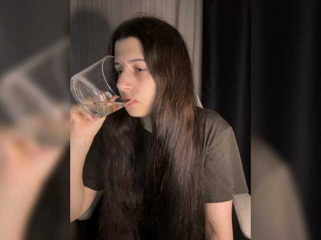 Plutonyashka live cam on BongaCams