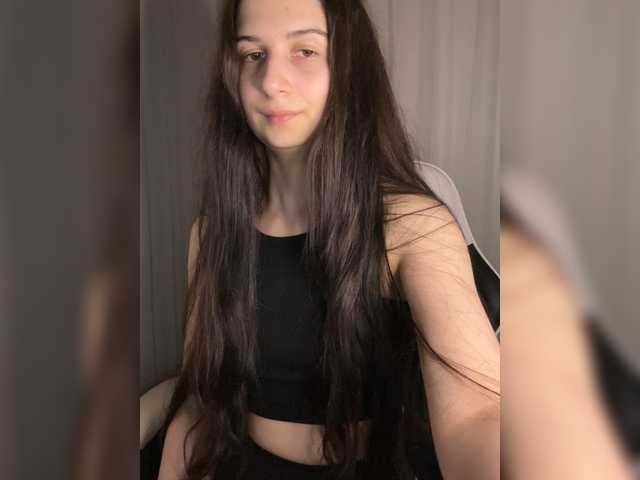 Plutonyashka live cam on BongaCams