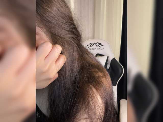 Plutonyashka live cam on BongaCams