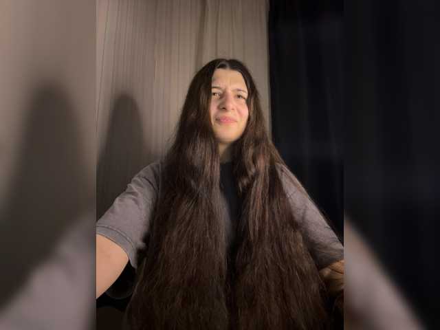 Plutonyashka live cam on BongaCams