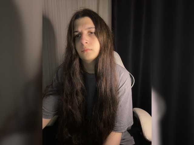 Plutonyashka live cam on BongaCams