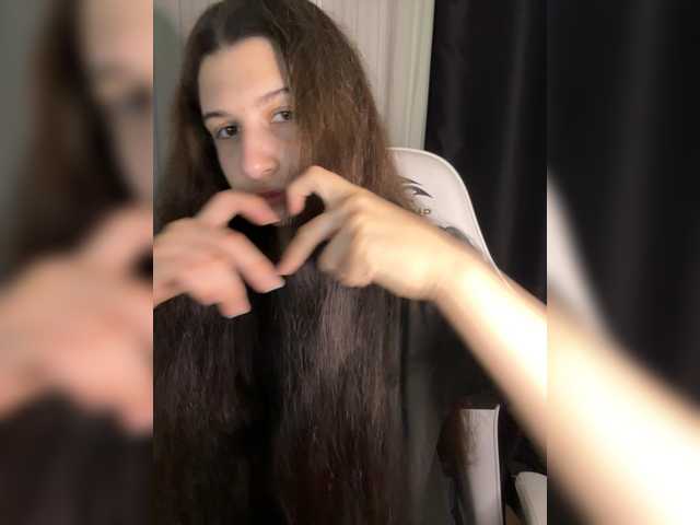 Plutonyashka live cam on BongaCams