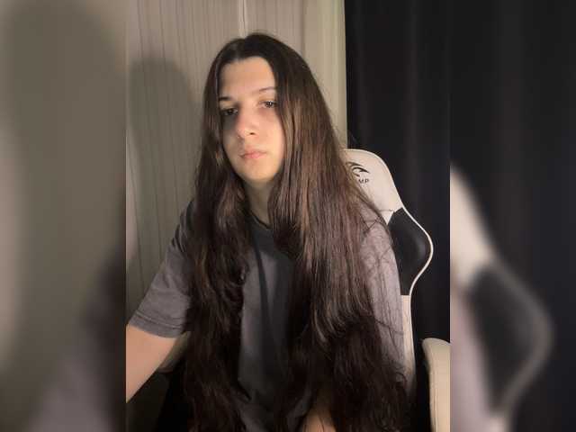 Plutonyashka live cam on BongaCams