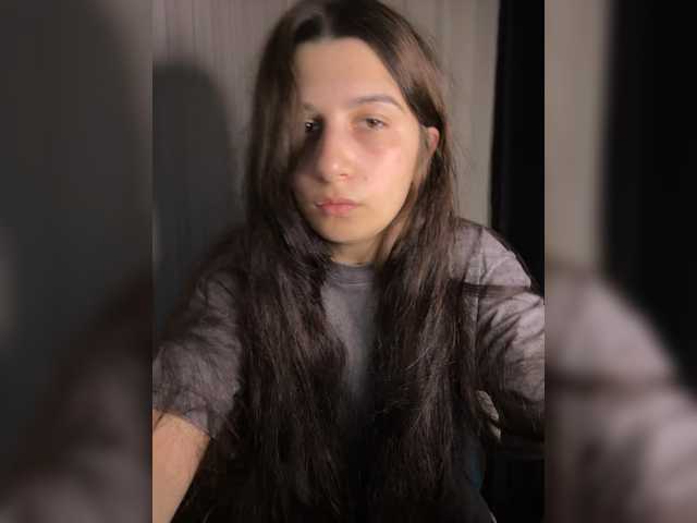 Plutonyashka live cam on BongaCams