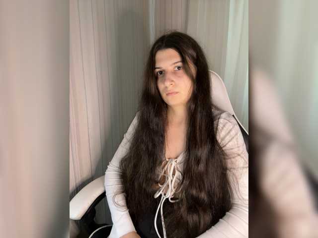 Plutonyashka live cam on BongaCams