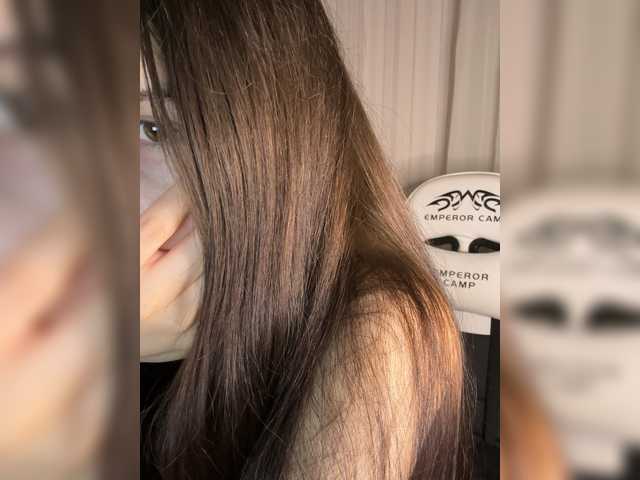 Plutonyashka live cam on BongaCams