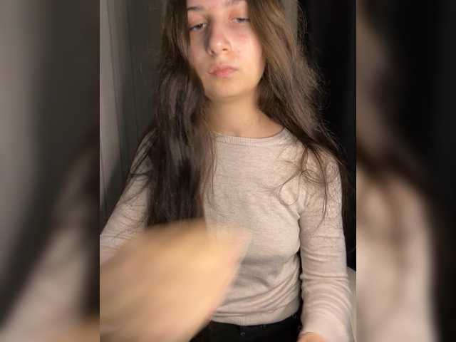 Plutonyashka live cam on BongaCams