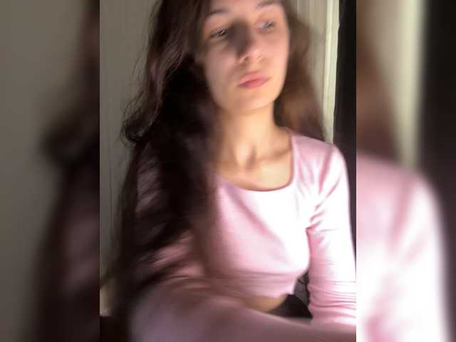Plutonyashka live cam on BongaCams