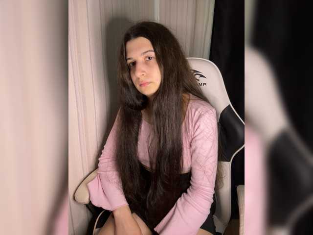 Plutonyashka live cam on BongaCams