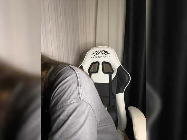 Plutonyashka live cam on BongaCams