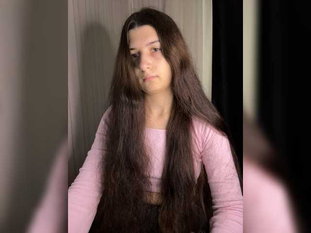 Plutonyashka live cam on BongaCams