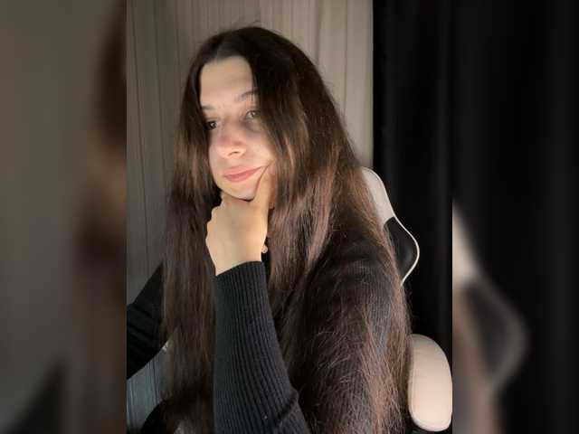 Plutonyashka live cam on BongaCams