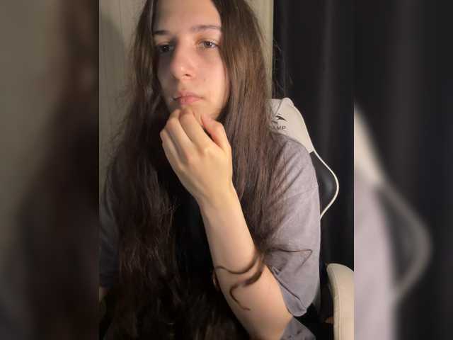 Plutonyashka live cam on BongaCams