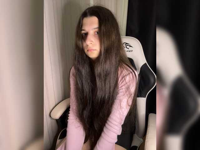 Plutonyashka live cam on BongaCams