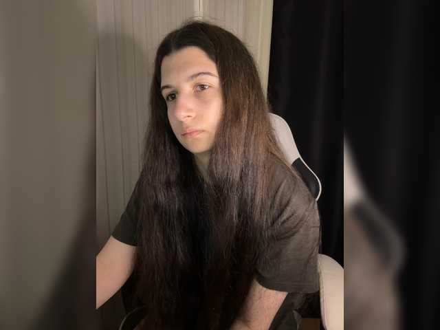 Plutonyashka live cam on BongaCams