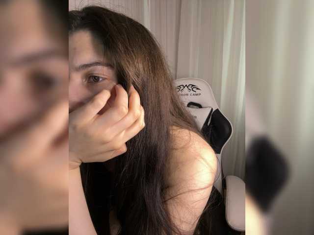 Plutonyashka live cam on BongaCams