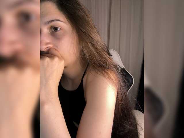 Plutonyashka live cam on BongaCams