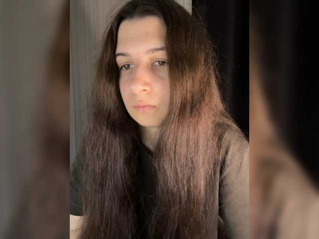Plutonyashka live cam on BongaCams